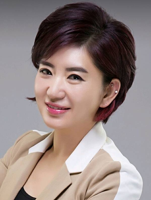 홍콩 알리그룹 산하의 종합미디어 기업 더해리미디어가 한국 미디어 플랫폼 시장에 본격 진출한다.