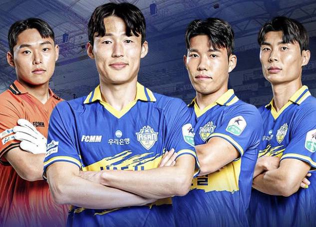 충남아산 새 주장단. 왼쪽부터 신송훈, 손준호, 김승호, 김종석.
