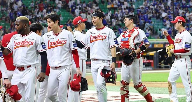 ▲ 6일 인천 삼성전에서 5-4로 이기고 4위 자리를 되찾은 SSG ⓒ연합뉴스