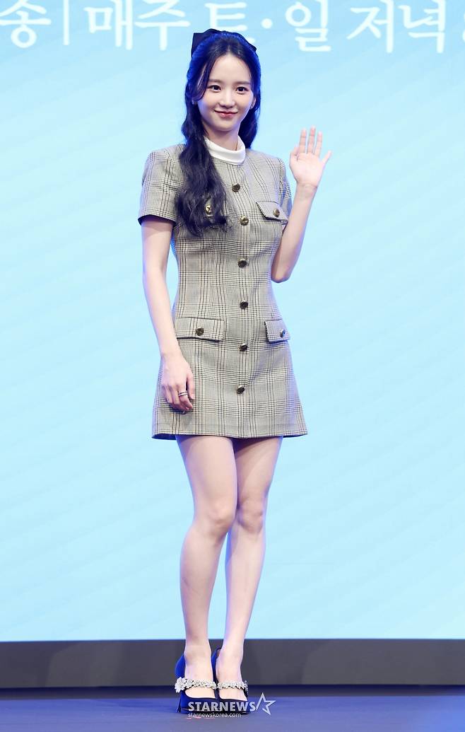 박정연이 6일 서울 영등포구 더세인트에서 진행된 KBS 2TV 주말드라마 '화려한 날들' 제작발표회에 참석해 포즈를 취하고 있다. /2025.08.06 /사진=김휘선 hwijpg@