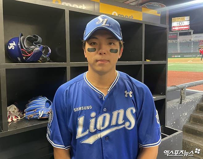 삼성 라이온즈 김영웅이 5일 인천 SSG 랜더스전에서 활약 후 기념촬영하고 있다. 인천, 최원영 기자