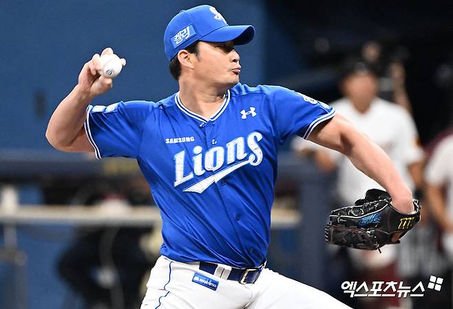 삼성 라이온즈의 끝판 대장인 투수 오승환이 6일 올 시즌을 끝으로 현역 은퇴한다고 공식 발표했다. 구단은 영구 결번과 은퇴 투어 등을 준비 중이다. 엑스포츠뉴스 DB