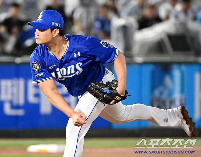 20일 부산 사직야구장에서 열린 삼성과 롯데의 경기, 6회말 삼성 오승환이 역투하고 있다. 부산=허상욱 기자wook@sportschosun.com/2025.06.20/