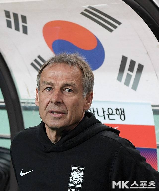 ‘14억 대륙’ 중국의 새 감독 찾기는 현재진행형이다. 그리고 이제는 ‘해줘 축구’의 대명사 위르겐 클린스만까지 언급되고 있다. 사진=천정환 기자