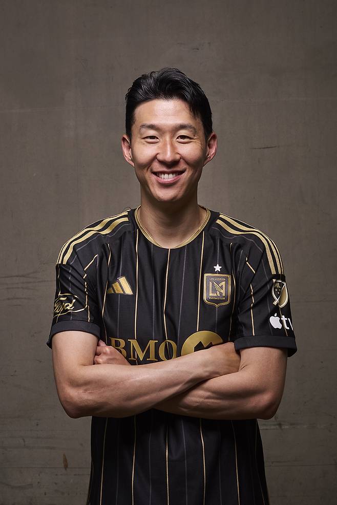 로스앤젤레스(LA)FC 이적 후 프로필 사진을 찍은 LAFC 손흥민. /사진=LAFC 제공