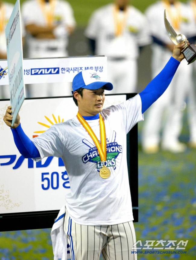 신인이었던 2005년 한국시리즈 MVP를 차지한 오승환. 스포츠조선DB