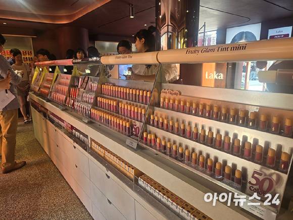 라카 플래그십 스토어. [사진=박은경 기자]