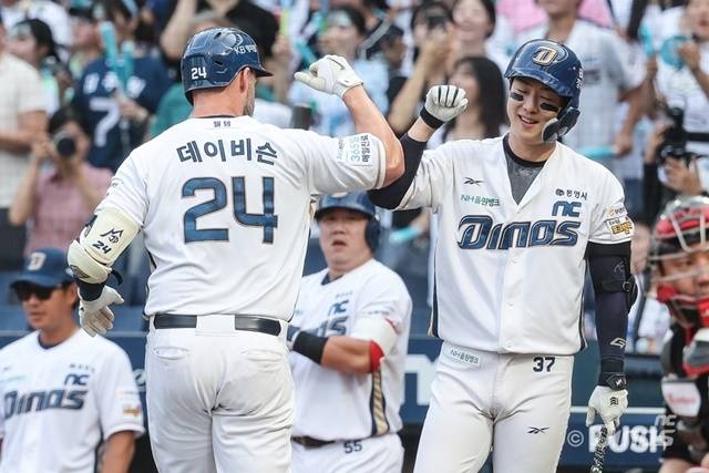 8일 창원 KIA전에서 결승 홈런을 친 데이비슨. 사진=NC 제공