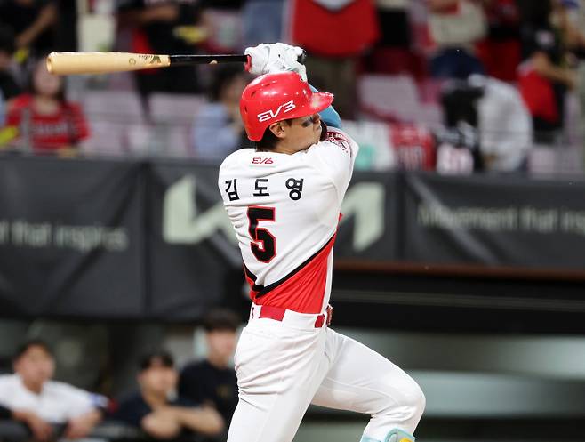 <yonhap photo-4502="">KIA 김도영. <저작권자 ⓒ 1980-2024 ㈜연합뉴스. 무단 전재 재배포 금지, AI 학습 및 활용 금지></yonhap>