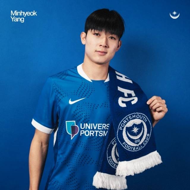 양민혁은 지난 1월, 토트넘 홋스퍼 입단 후 퀸스 파크 레인저스(QPR)로 임대 이적했다. 그리고 14경기 동안 2골 1도움을 기록, 멋진 영국 데뷔를 이뤘다. 아쉽게도 2025-26시즌 역시 토트넘에서의 생활은 없다. 양민혁은 포츠머스로 임대 이적이 확정됐고 다시 한 번 증명의 기회를 얻었다. 사진=포츠머스 SNS
