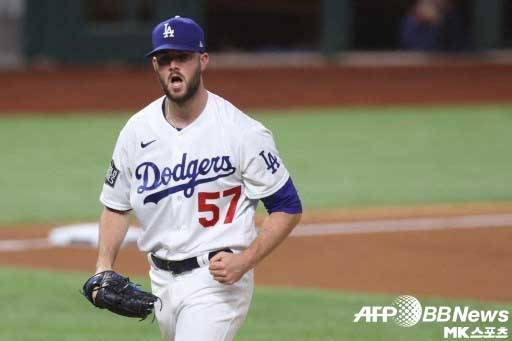 알렉스 우드가 현역 은퇴를 발표했다. 사진=ⓒAFPBBNews = News1