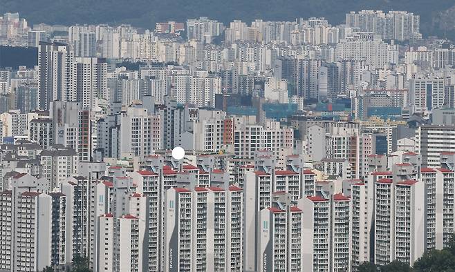 지난 5일 서울 남산에서 바라본 서울 시내 아파트 모습. 뉴스1