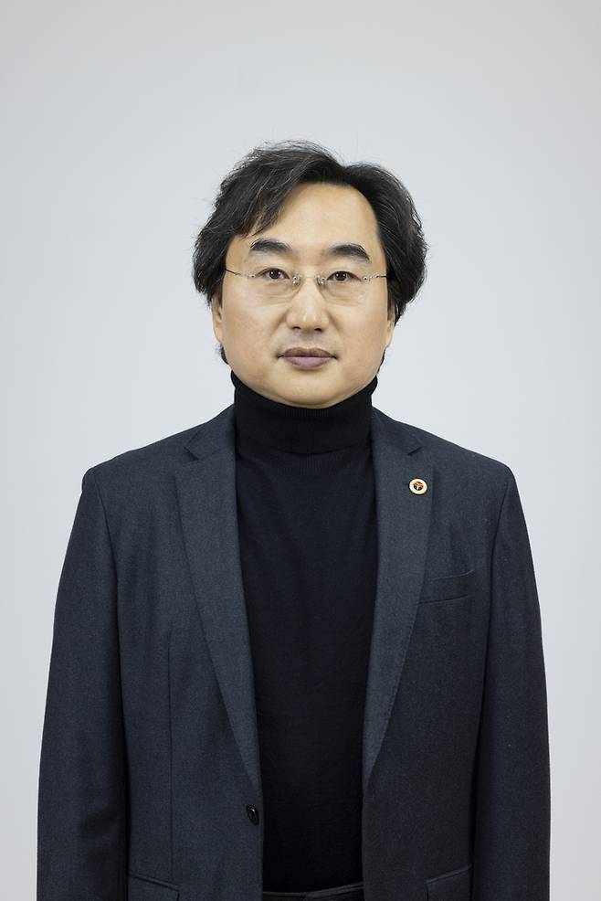 민복기 올포스킨피부과의원 대표원장(대구시의사회장)이 수해 복구 현장에서 증가하는 피부질환의 위험성과 예방 수칙에 대해 강조했다.<시의사회 제공>