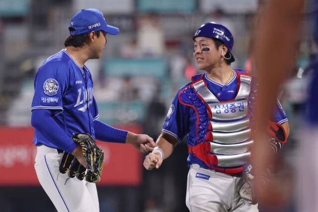 최충연과 강민호 배터리(왼쪽부터)./삼성 라이온즈