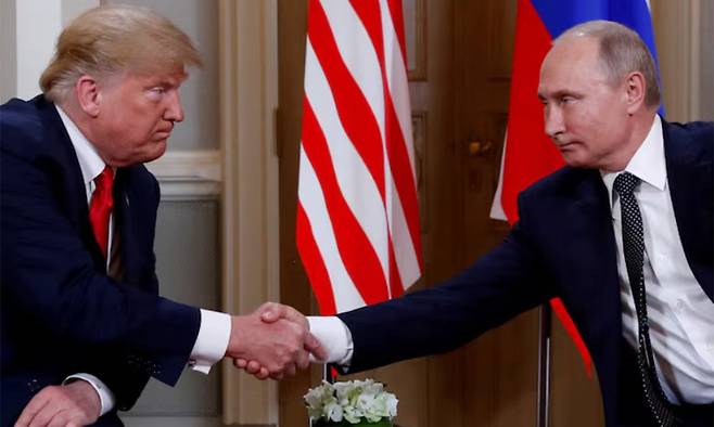 도널드 트럼프 미국 대통령(왼쪽)과 블라디미르 푸틴 러시아 대통령. 오는 15일 미국 알래스카에서 정상회담을 할 예정이다. 세계일보 자료사진