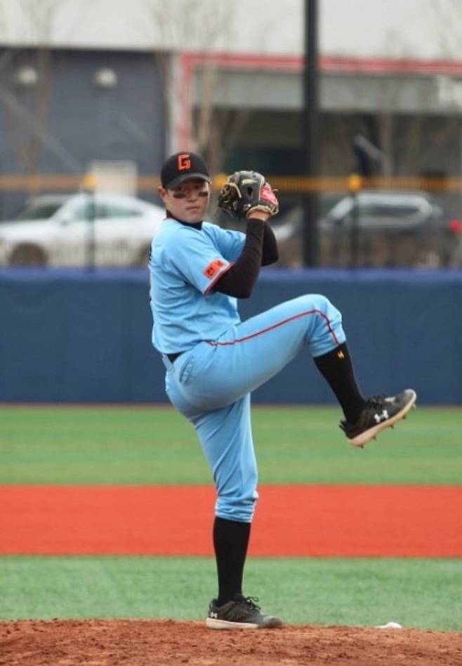 나주광남고BC 최상훈이 역투를 하고 있다. 독자제공.