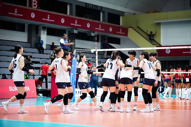 21세 이하(U21) 여자 배구 대표팀이 세계선수권대회 16강에 올랐다. (FIVB 제공)
