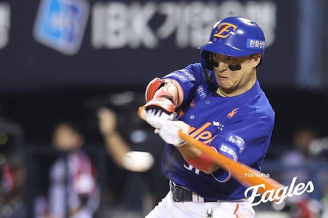 손아섭이 타격에 임하고 있다. 사진 | 한화 이글스