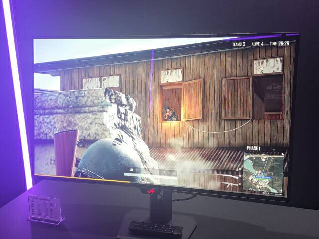 LG디스플레이 모니터가 배틀그라운드 플레이 영상을 시연하고 있다.(사진=전화평 기자)