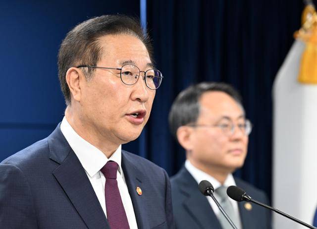 박성재 전 법무부 장관이 올해 5월 12일 정부서울청사에서 제21대 대통령선거 관련 대국민 담화를 발표하고 있다. 홍인기 기자