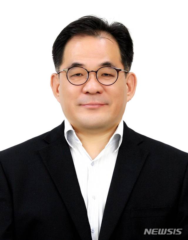 [서울=뉴시스] 이재유 신임 법무부 출입국·외국인정책본부장. (제공=법무부)