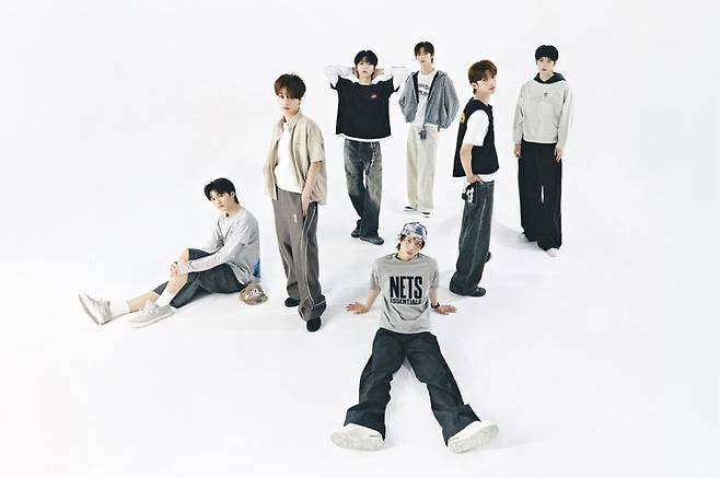 [서울=뉴시스] 그룹 '아이덴티티'(idntt)의 첫 유닛 '유네버맷'. (사진=모드하우스 제공) 2025.08.11. photo@newsis.com *재판매 및 DB 금지