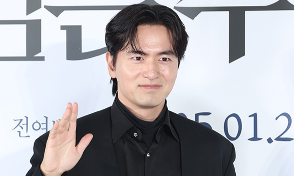 배우 이진욱이 중고 거래 과정에서 겪은 유쾌한 일화를 공개했다. 세계일보 자료사진