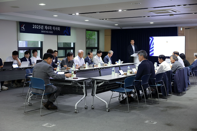 K리그 이사회에서 김해FC와 용인FC, 파주시민축구단의 K리그 가입 여부가 논의되고 있다. 프로축구연맹 제공