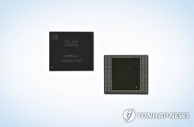 삼성전자 'LPDDR4 모바일 D램' [연합뉴스 자료사진]
