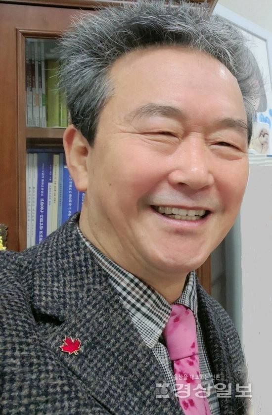 ▲ 박영식(사진) 시인