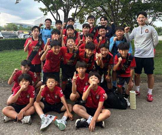 경남FC U12 선수단 모습. 사진=경남FC