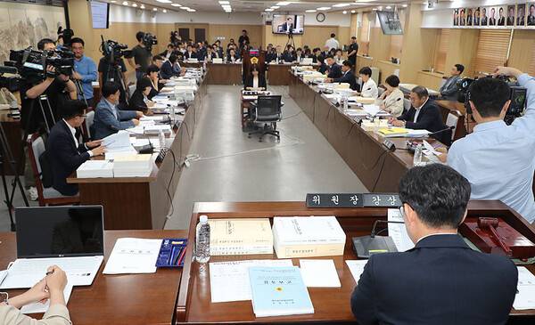12일 열린 제주특별자치도의회 예산결산특별위원회 회의.
