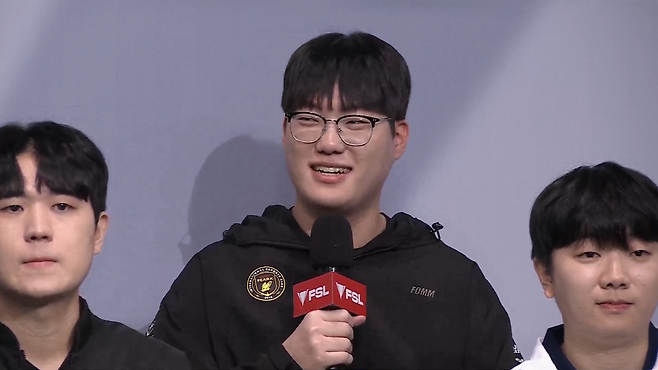 "'샤이프' 김승환에게 미안한 사람이 되겠다"라고 선언한 '노이즈' 노영진(출처=이벤트 실황 캡처).