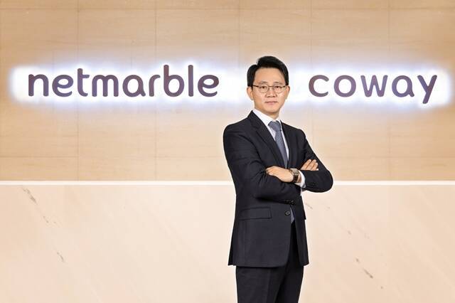 넷마블과 코웨이가 모두 올해 상반기 시장 기대치를 웃도는 실적을 거뒀다. 방준혁 의장의 리더십이 두 산업 모두에서 통했다는 평가가 나온다. /넷마블