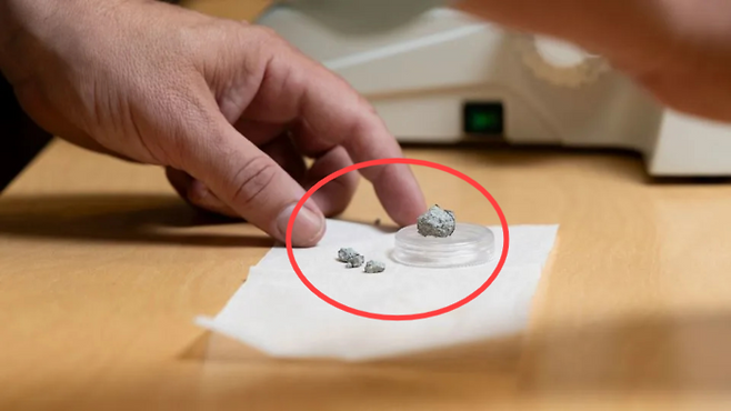 지난 6월 미국 조지아주의 한 가정집으로 떨어진 운석. 사진=조지아 대학교