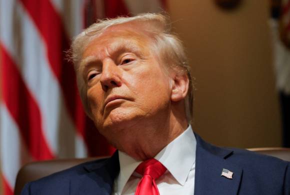 지난 2월 26일(현지시간) 도널드 트럼프 미국 대통령이 각료 회의를 주재하고 있다. [사진=로이터/연합뉴스]