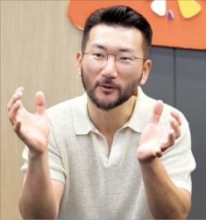 이준호 클룩 한국지사장은 “섬 주민이 끓여주는 매운탕을 맛보는 어촌 체험도 좋은 관광 콘텐츠﻿가 될 수 있다”고 말했다.   문경덕 기자