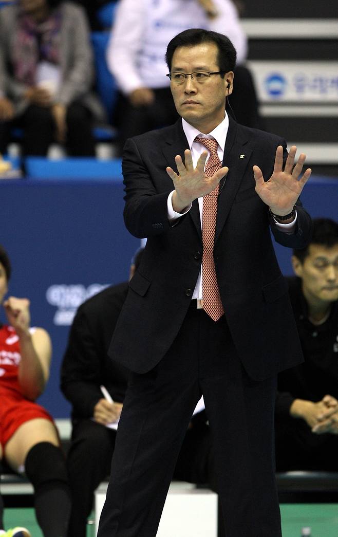 KOVO 유소년 엘리트팀 여자부 문용관 감독  [한국배구연맹 제공. 재판매 및 DB 금지]