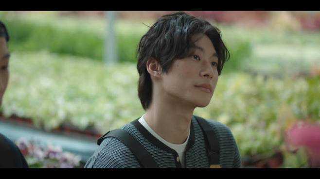 ‘첫사랑을 위하여’ 조범규, 현실 친구미 발산 (제공: tvN)