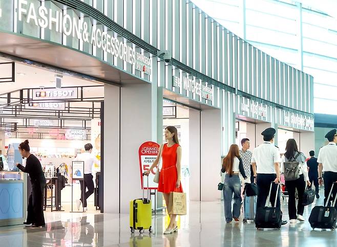 인천국제공항 내 입점한 신세계면세점 모습. 신세계면세점