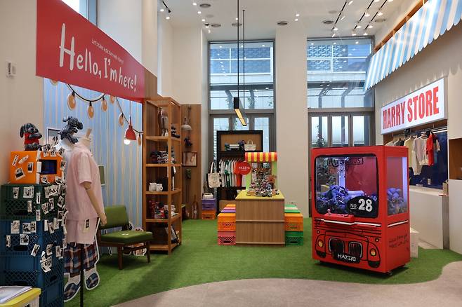 헤지스 2026년 봄·여름 시즌 글로벌 수주회 현장.  LF