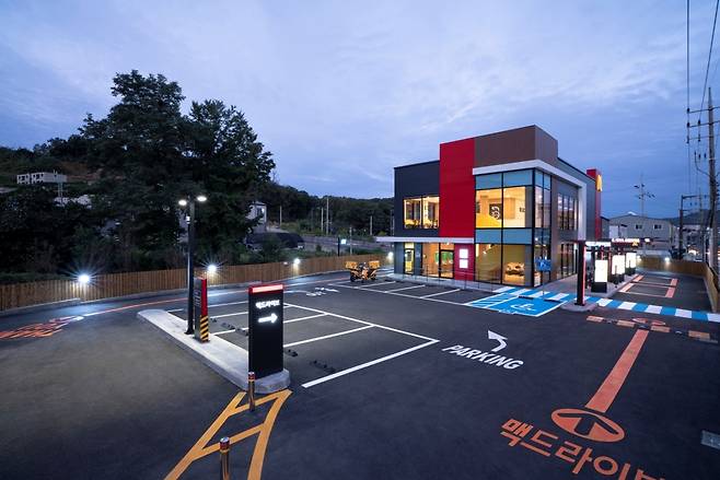 국내 최초 탠덤 DT 도입 신규 매장 ‘경 기 광주DT’점 전경