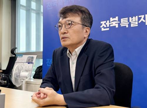 기자간담회하는 김의겸 새만금개발청장 [연합뉴스 제공]