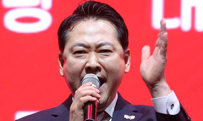 장동혁 국민의힘 당 대표 후보가 8일 오후 대구 북구 엑스코에서 열린 국민의힘 제6차 전당대회 대구·경북 합동연설회에서 정견발표를 하고 있다. 대구=뉴스1