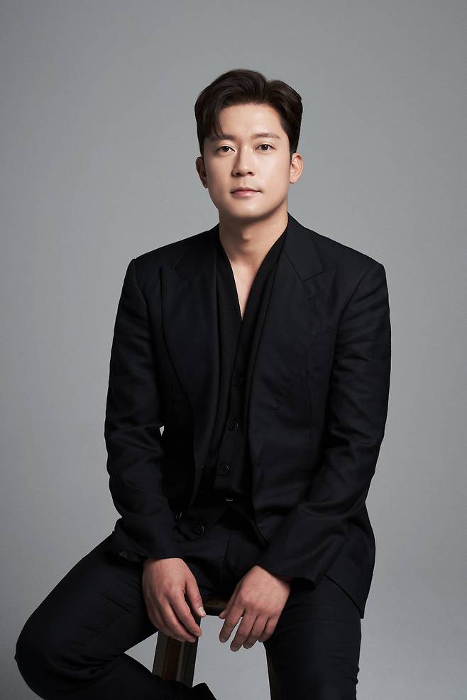 MBC 예능 ‘나 혼자 산다’ ‘구해줘! 홈즈’와 JTBC 디지털 스튜디오 제작 웹 예능 ‘흙심인대호’에 출연 중인 방송인 김대호. 사진 원헌드레드