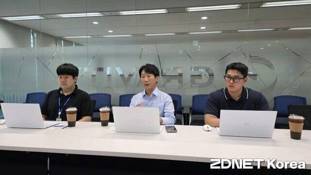 (좌측부터) 그라비티 김준범, 선상웅, 나경일 사업 PM.
