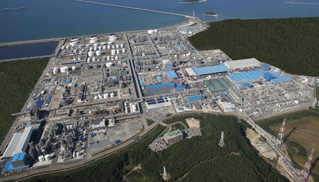 LG화학 대산공장 전경. LG화학 제공.