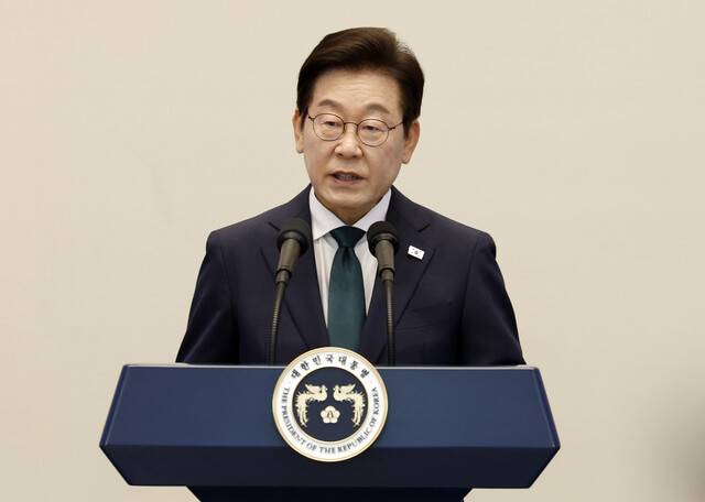 이재명 대통령이 14일 청와대 영빈관에서 열린 ‘광복 80주년, 대통령의 초대’ 행사에서 인사말을 하고 있다. 연합뉴스