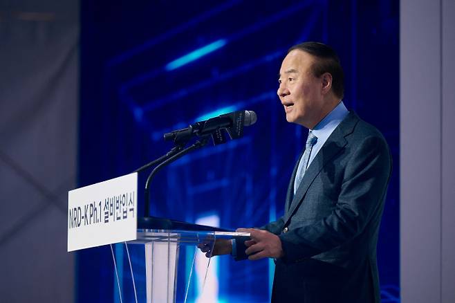 삼성전자 전영현 부회장이 지난해 11월18일 경기 용인 삼성전자 기흥캠퍼스에서 열린 차세대 반도체 R&D 단지 'New Research & Development - K'(NRD-K) 설비 반입식에서 기념사를 하고 있다. / 사진=뉴스1 /