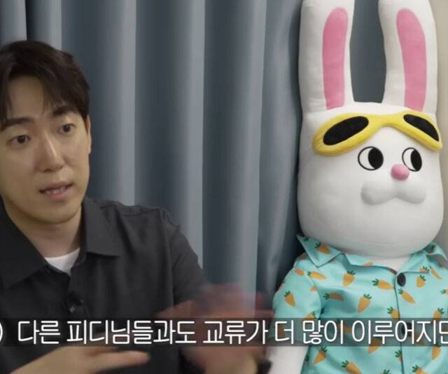 출연자는 다른 회사 PD들과 많은 교류가 있었으면 좋겠다고 밝혔다. / 유튜브 '채널십오야'